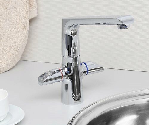 Изображение товара Lossa 1207 Смеситель для кухни от магазина N&M Home