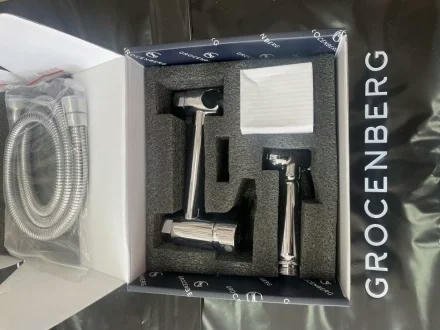 Изображение товара Смеситель с гигиеническим душем Grocenberg GB103N Хром от магазина N&M Home