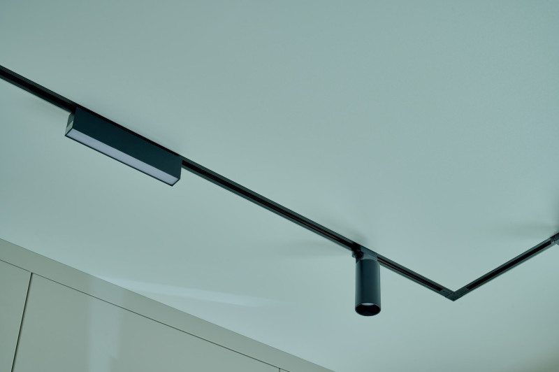 Изображение товара Светильник на шине Denkirs DK6440-BK от магазина N&M Home