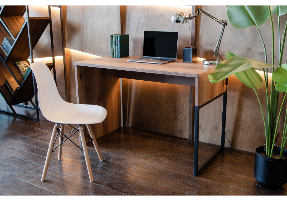 Изображение товара Пластиковый стул Eames PC-015 белый от магазина N&M Home