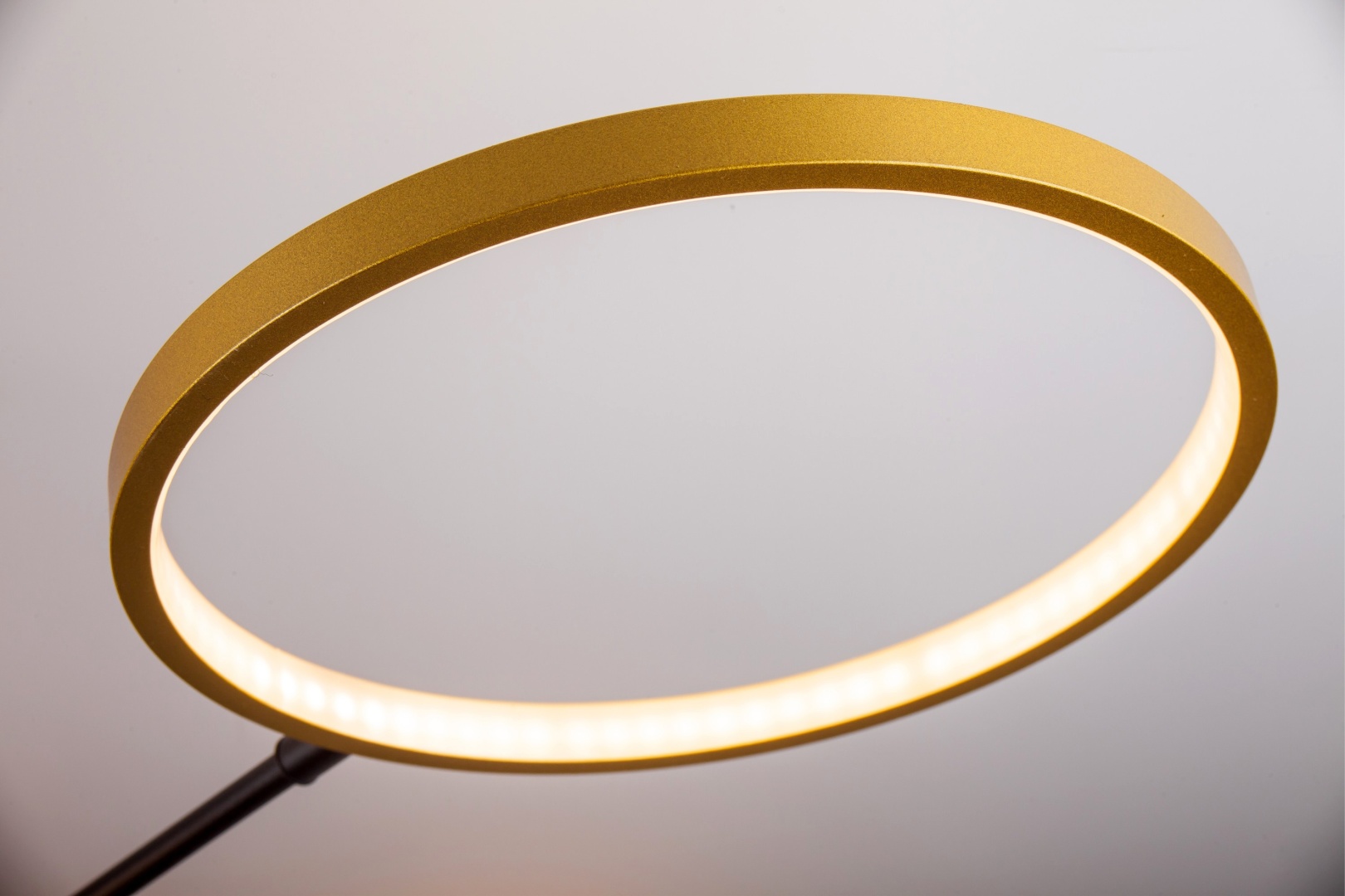Изображение товара Потолочный светильник LED4U L200-9 от магазина N&M Home