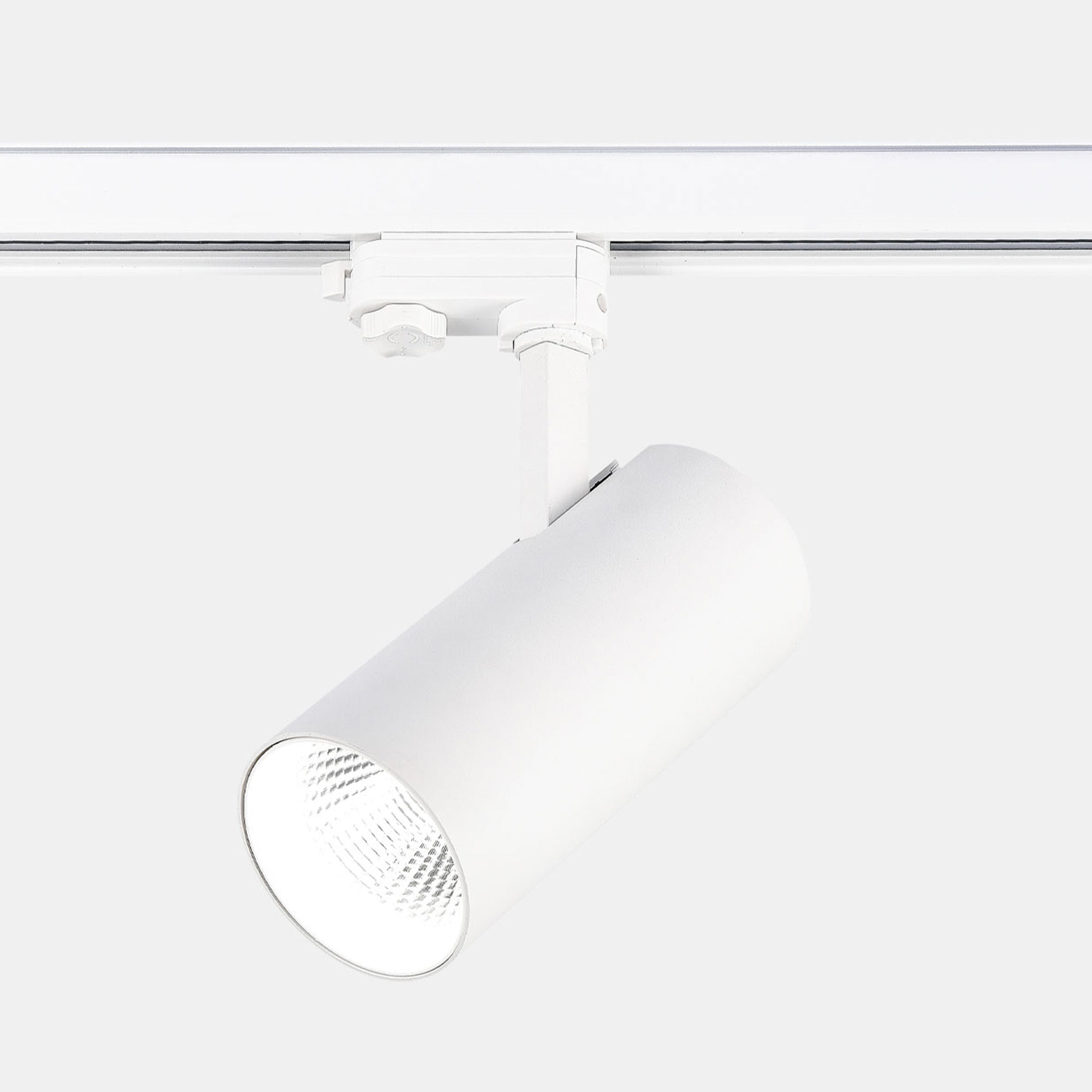 Изображение товара ST661.546.40 Св-к трек. Белый LED 1*40W 4000K 3 200Lm Ra>90 38° IP20 L190xW85xH265 165-265V от магазина N&M Home