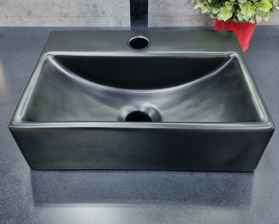 Изображение товара Раковина Ceramalux 9135 -1MB от магазина N&M Home